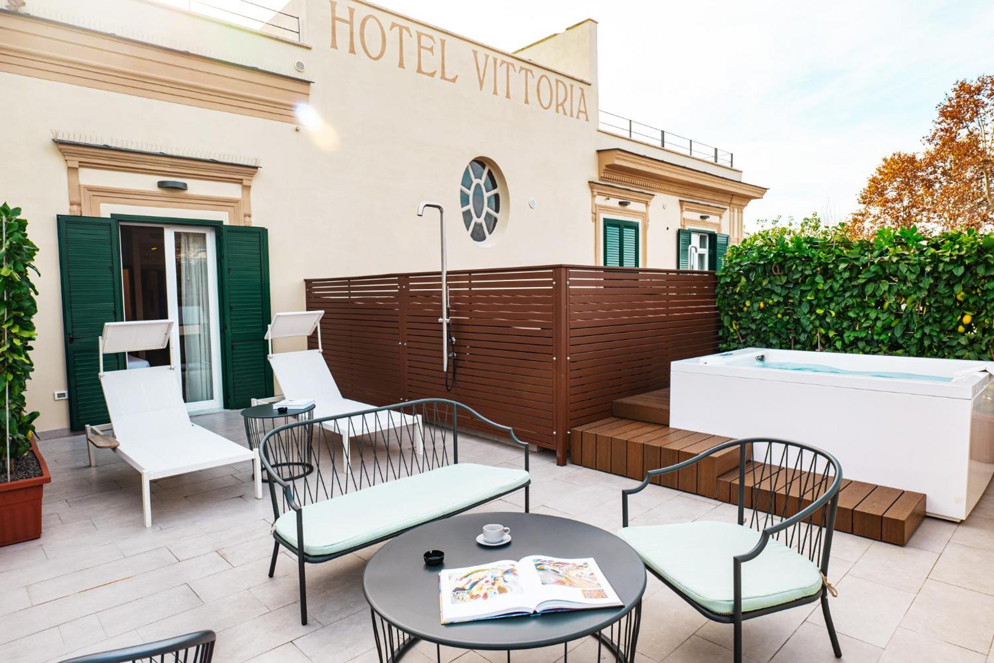 Hotel Vittoria ปอมเปอี ภายนอก รูปภาพ