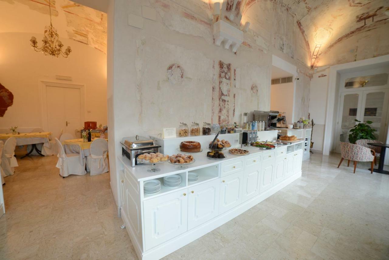 Hotel Vittoria ปอมเปอี ภายนอก รูปภาพ